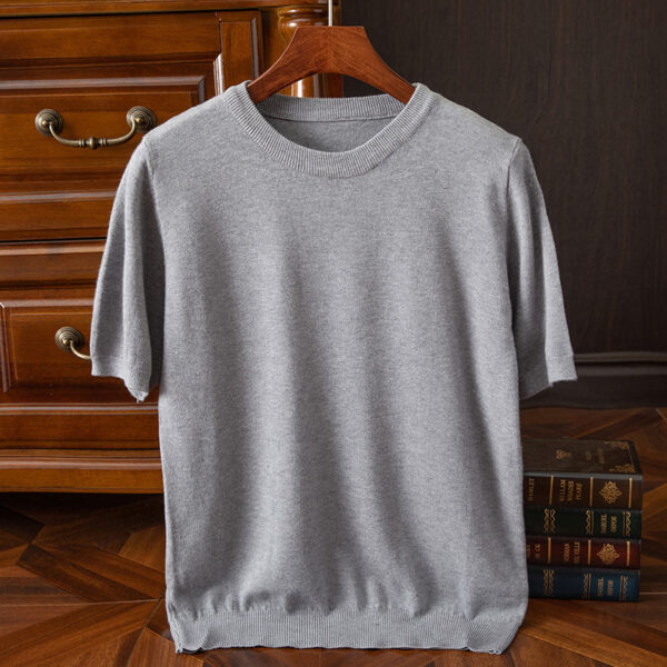 Men's Short-sleeved T-shirt Korean-style Trendy Round Neck Half-sleeve Sweater - Image 9
