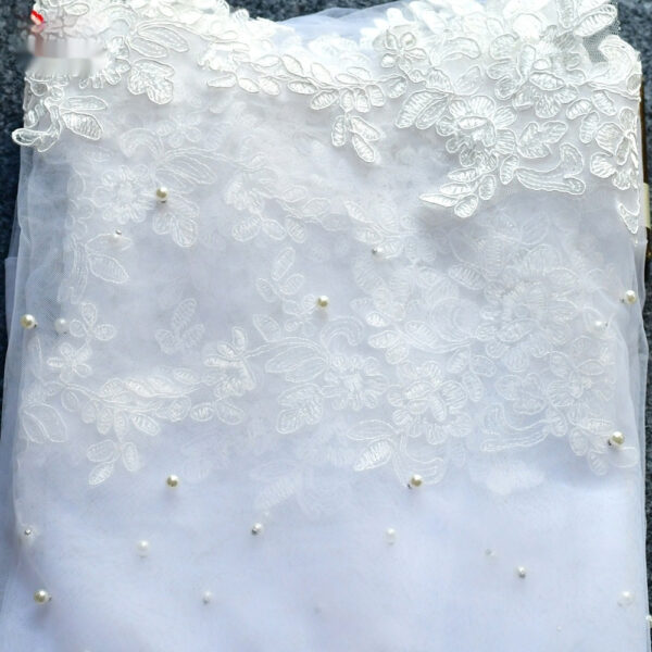 Exquisite Lace Black Veil Pearl Bridal Veil - Image 5